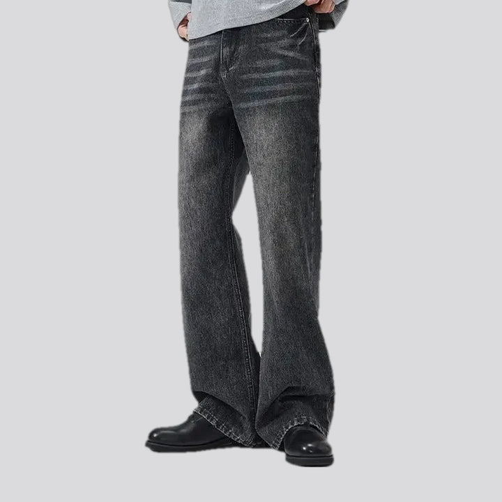 Fashionable bootcut creased men's jeans